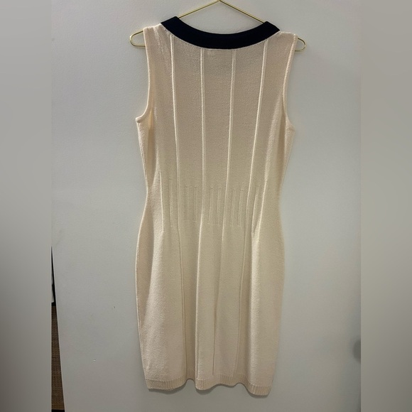 NWT St. John Sport Knit Dress, Wool Blend - Picture 7 of 7